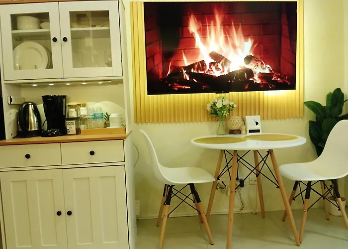 Lovers' Cozy 1br Near Mall And Airport With Free Netflix Premium And 100 Mbps Wifi