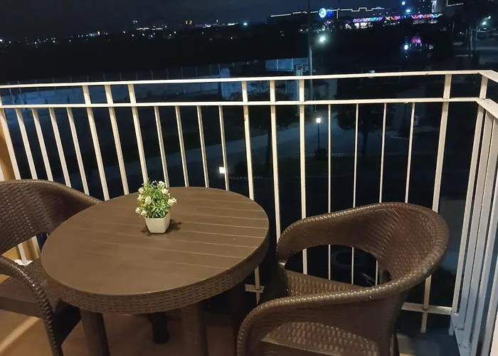 Apartamento Lovers' Cozy 1br Near Mall And Airport With Free Netflix Premium And 100 Mbps Wifi Manila