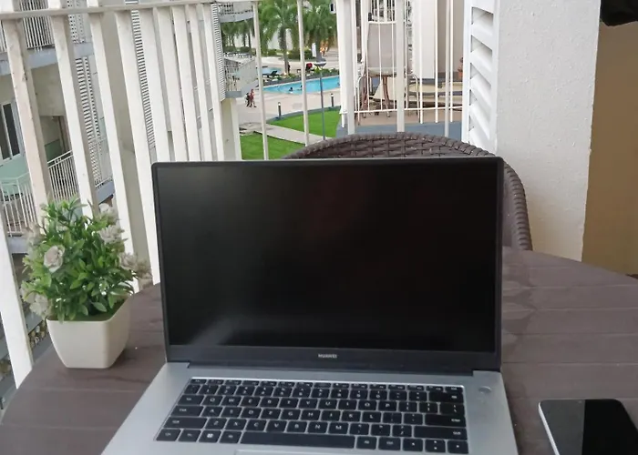 Lovers' Cozy 1br Near Mall And Airport With Free Netflix Premium And 100 Mbps Wifi Apartamento
