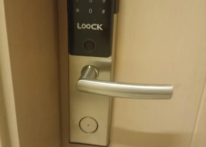 Apartamento Lovers' Cozy 1br Near Mall And Airport With Free Netflix Premium And 100 Mbps Wifi