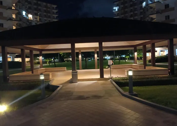 Lovers' Cozy 1br Near Mall And Airport With Free Netflix Premium And 100 Mbps Wifi Apartamento *
